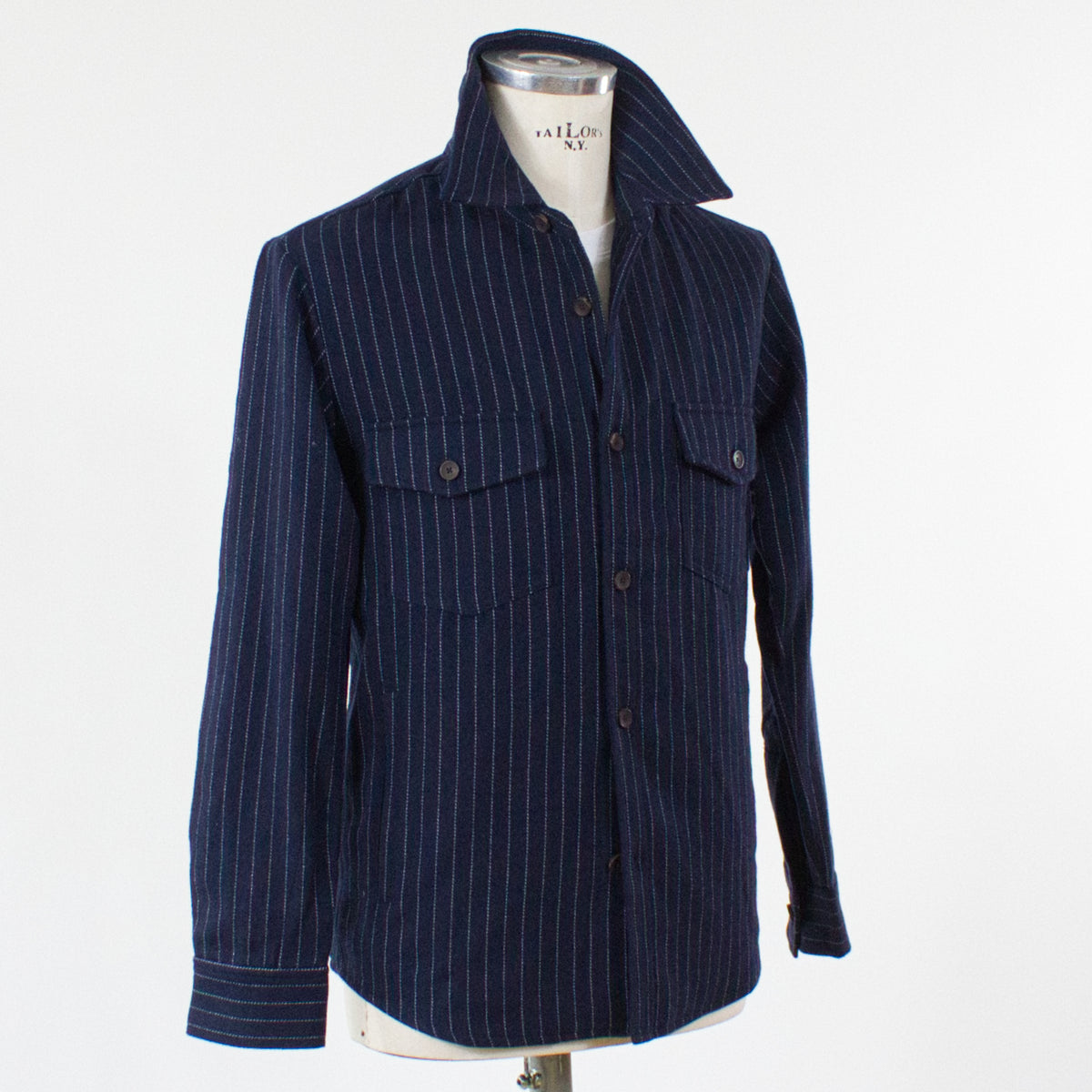 Less Worries Overshirt i Pinstripe, Blå