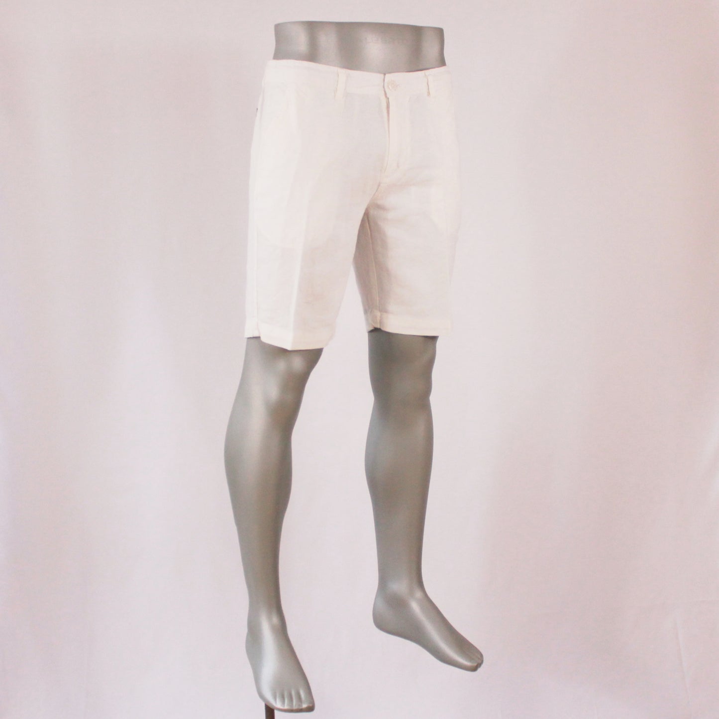 Less Worries shorts
