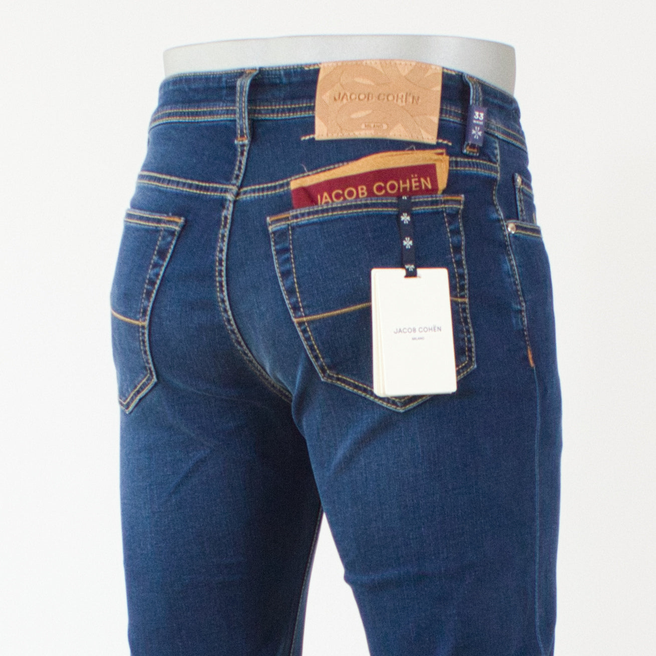 Jacob Cohen Jeans, Bard